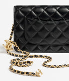 Fall-Winter 2025/26 Wallet on Chain