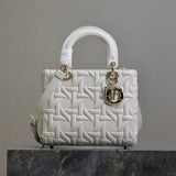 Lady   handbag White Embossed Quilted Pattern