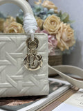 Lady Handbag White Embossed Diamond Pattern