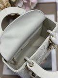 Lady Handbag White Embossed Diamond Pattern