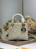 Lady Handbag White Embossed Diamond Pattern