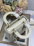 Lady Handbag White Embossed Diamond Pattern