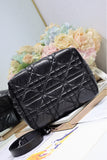 Medium-sized Toujours Vertical Handbag Waxed Black