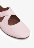 CRISS CROSS BALLET FLATS IN PATENT CALFSKIN PINK
