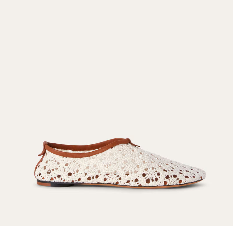 Floaty Flat Loafer white