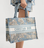 Medium Book Tote Celestial Blue and White Toile de