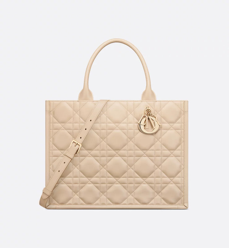 Medium Book Tote Powder Beige Macrocannage
