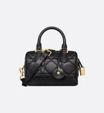 Groove 20 Bag Black Macrocannage Calfskin