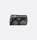 Small 30 Montaigne Pocket Bag Blue Dior Oblique