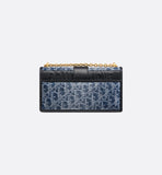 30 Montaigne East-West Bag with Chain Blue