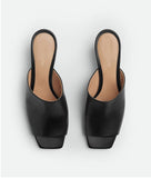 Knot Mule Black