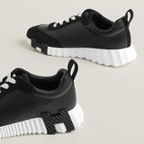 Bouncing sneaker black
