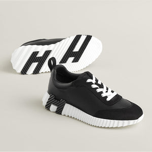 Bouncing sneaker black