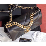 19 Lambskin Flap Bag AS1160