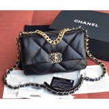 19 Lambskin Flap Bag AS1160