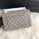 Caviar Calfskin 30cm Classic Flap Bag A01113