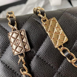 Caviar Calfskin WOC Wallet On Chain AP2400