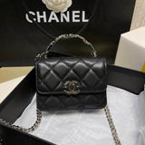 Enamel Handle Clutch with Chain in Grained Calfskin AP2758