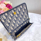 30 Montaigne 2-In-1 Pouch S2086