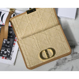 30 Montaigne Bag Natural Cannage Raffia M9203