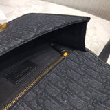 30 Montaigne Bag Oblique Jacquard M9203
