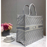 Book Tote Oblique M1286