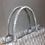Book Tote Oblique M1286