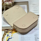Box Calfskin Signature Bag With Strap M9280