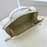 Caro Box Bag With Chain Latte Quilted Macrocannage Calfskin S5140