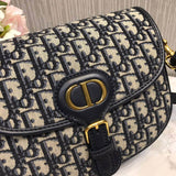 Medium Bobby Bag in Oblique Jacquard M9319