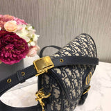 Medium Bobby Bag in Oblique Jacquard M9319