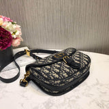 Medium Bobby Bag in Oblique Jacquard M9319