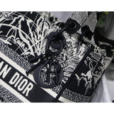Medium Lady D-Lite Bag Black and White Around the World Embroidery M0565