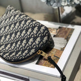 Oblique Beauty Bag S5416