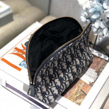Oblique Beauty Bag S5416
