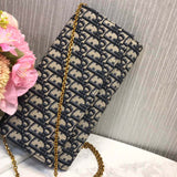 Oblique Clutch with Chain Bag S5401