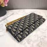 Oblique Clutch with Chain Bag S5401