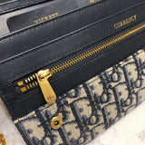 Oblique Clutch with Chain Bag S5401