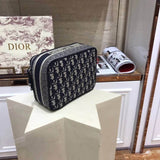Oblique Cosmetic Case 481050