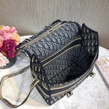 Oblique Embroidery  camp Bag M1291