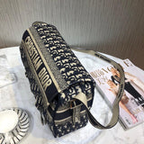 Oblique Embroidery  camp Bag M1291