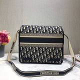 Oblique Embroidery  camp Bag M1291