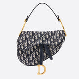 Oblique Saddle Bag M0446