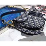 Oblique Saddle Bag M0446