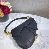 Saddle Bag in Grained Calfskin M0446