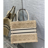 Small Book Tote Beige Cannage Shearling M1265