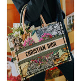 Small Book Tote Multicolor C?ur EN Fleurs Embroidery M1296