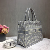 Small Book Tote Oblique M1296