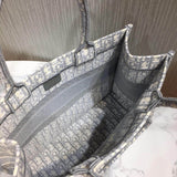 Small Book Tote Oblique M1296