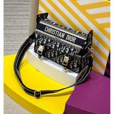 Small  Camp Bag in Oblique Embroidery M1241